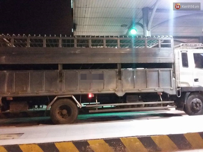 dong nai tai xe xe tai tong thieu ta csgt tu vong roi nhay xuong song bo tron