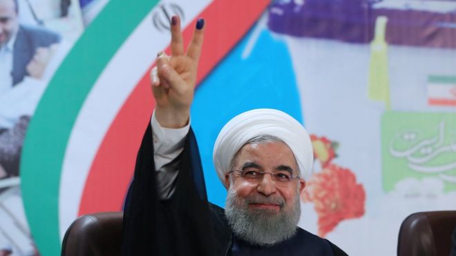 tong thong iran hassan rouhani se tai tranh cu