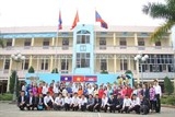 le ra mat cha me do dau cua cac luu hoc sinh lao tai truong huu nghi 80