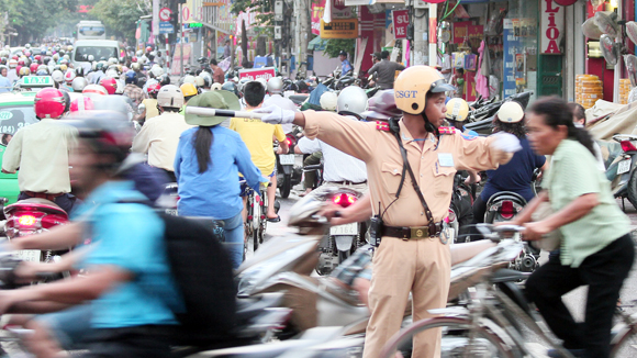 ha noi quyet khong de xay ra tai nan giao thong do ha tang kem