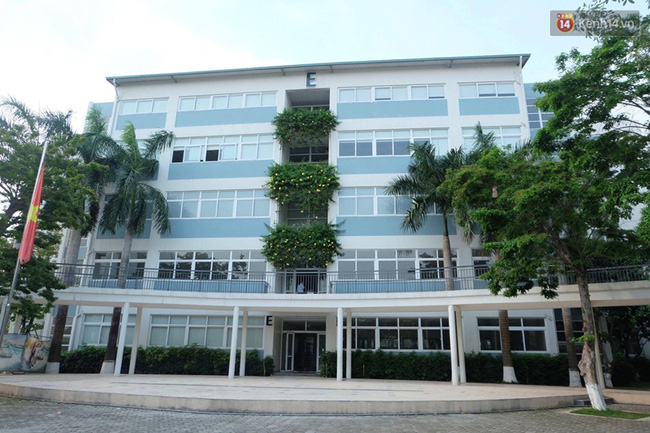 phu huynh phan doi cho con an o truong doan thi diem ecopark vi nghi thuc pham khong dam bao ve sinh