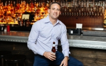 ty phu new york tinh ngo sau 20 moi tinh voi cac hot girl