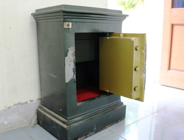 bat giu 3 doi tuong chuyen pha ket sat cay hom cong duc hon 200 trieu dong o nghe an