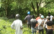 ha giang phat hien mot phu nu tu vong trong tinh trang bi troi vao goc cay