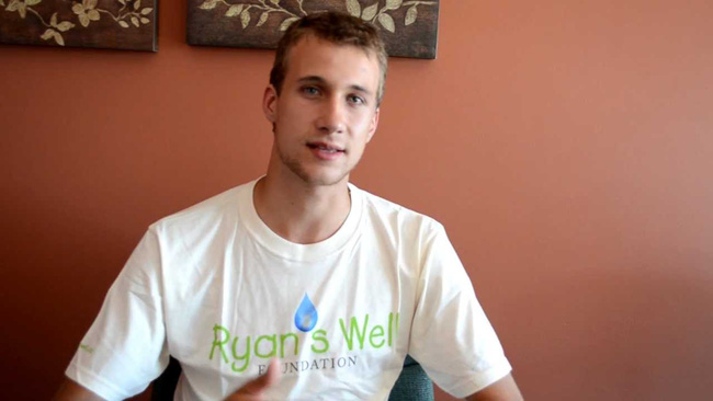 cau be 6 tuoi voi uoc mo vi dai dem lai nguon nuoc sach cuu song tat ca nguoi dan chau phi