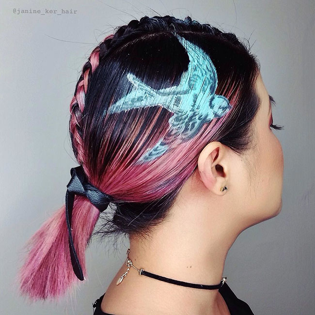 ngam nhung buc tranh ve tren toc ban se ngo minh dang lac vao trien lam nghe thuat