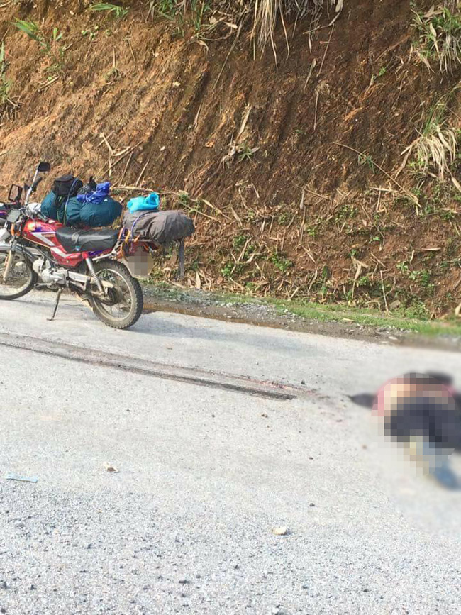 tuyen quang du khach tay dang tren duong di phuot bi xe phooc dam tu vong