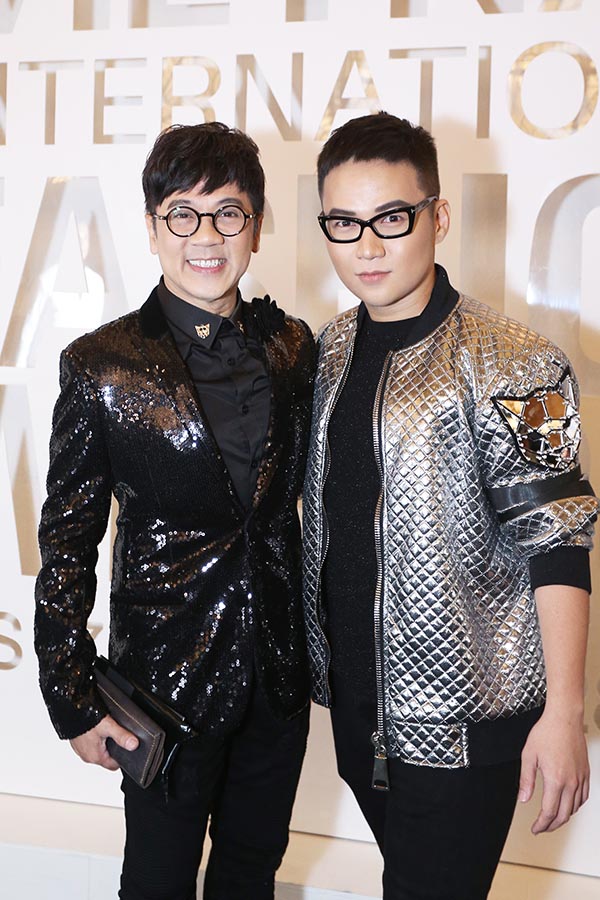 midu xuat hien tuoi tan sau nghi van phau thuat tham my