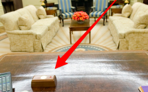 cong dung cua chiec nut do tren ban lam viec cua tong thong donald trump