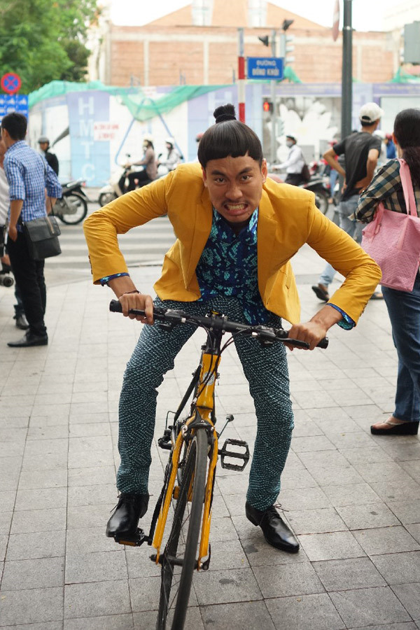 chan dung ga trai hu cua phim em chua 18