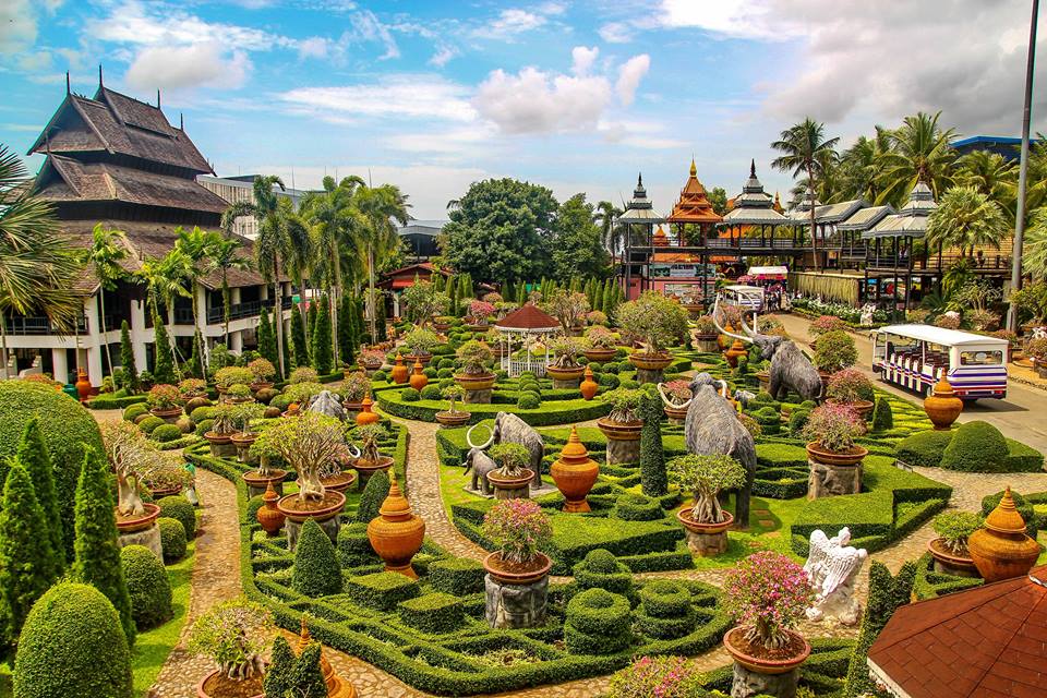 nong nooch vuon thuc vat quanh nam xanh mat o thai lan