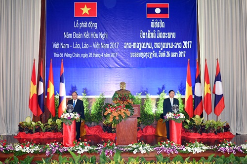 thu tuong hai nuoc phat dong nam doan ket huu nghi viet nam lao 2017