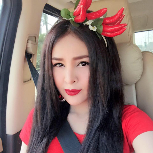 nu dien vien campuchia bi cam dong phim vi qua sexy