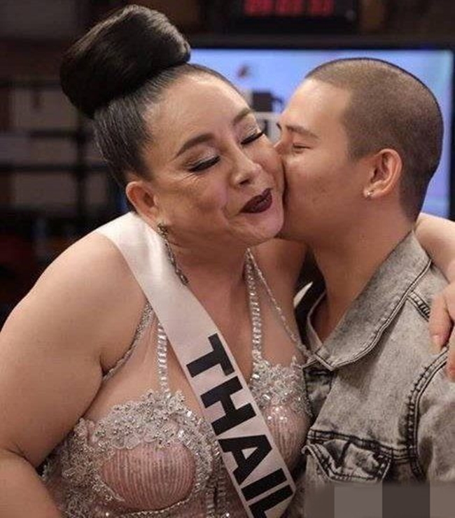 mac ke du luan nu dai gia thai lan van tiep tuc san chong tre thu 13