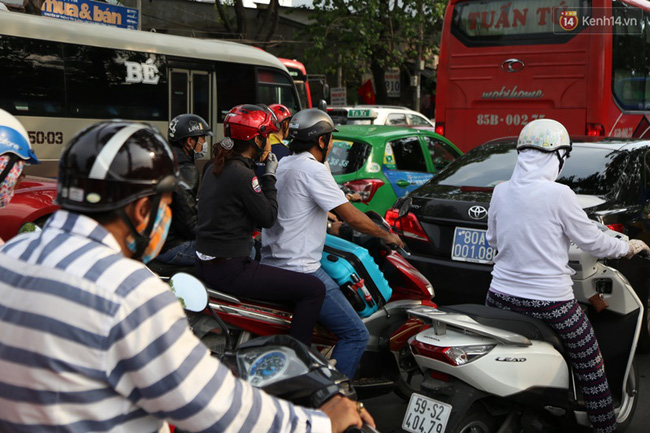 chum anh nguoi dan ha noi sai gon linh kinh do dac ve que nghi le 304 15