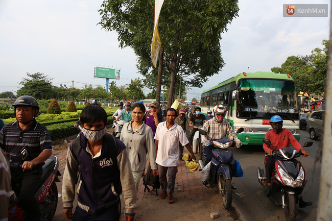chum anh nguoi dan ha noi sai gon linh kinh do dac ve que nghi le 304 15