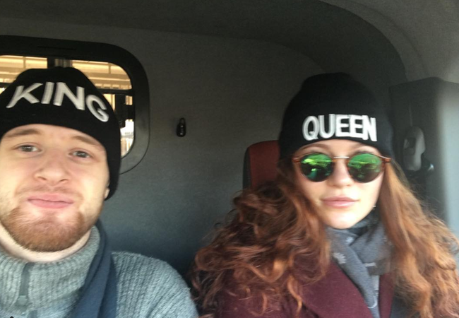 cuoc song voi nhung chuyen du lich xa hoa cua nu ty phu tre nhat the gioi