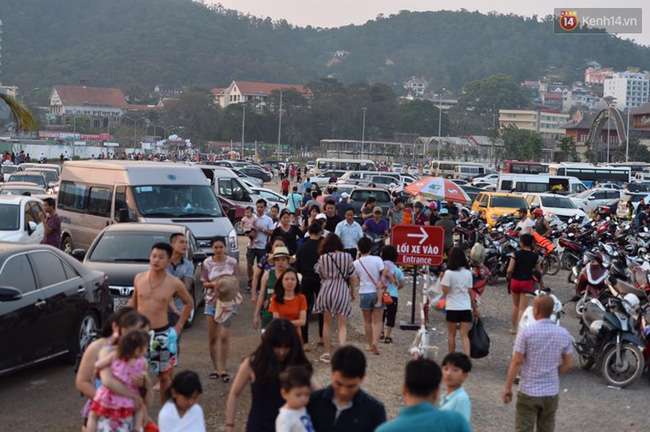 chum anh bai tam ha long dong choang vang trong dip nghi le 304 15