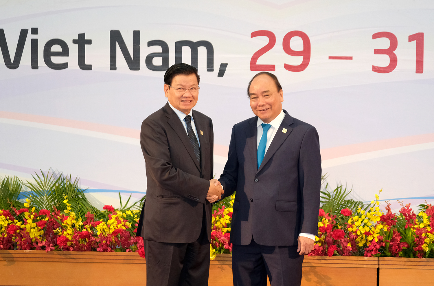 thu tuong chu tri le don cac lanh dao gms