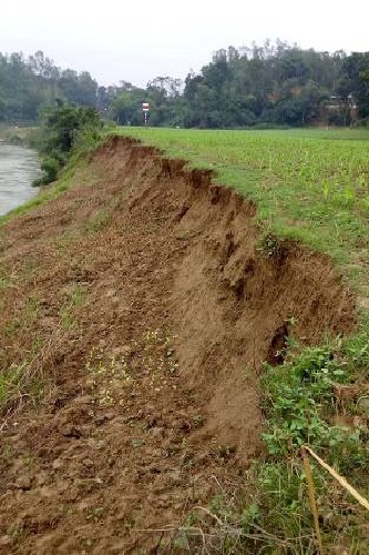 nhieu bat cap mau thuan trong quy hoach ben cat soi o huyen thanh chuong tinh nghe an