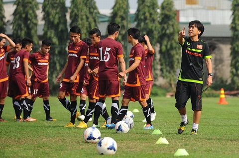 sea games 28 canh bac tat tay cua hlv miura