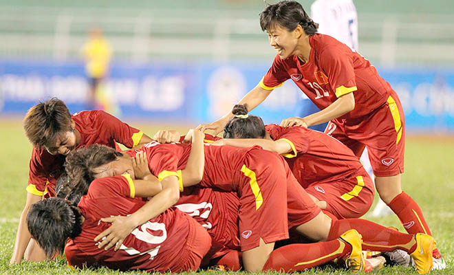 18h30 san thong nhat viet nam philippines hen kinh dich thai lan o ban ket