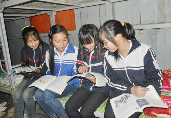 hoc sinh lop 6 da lay vo lay chong