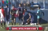 va cham tren san mot cau thu dong huong messi mat mang