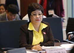 de nghi bai nhiem tu cach dai bieu quoc hoi ba chau thi thu nga