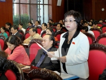 ba chau thi thu nga da khong it lan lam dung quyen cua db quoc hoi