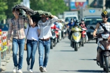 hom nay nang nong lan rong co noi tren 40 c