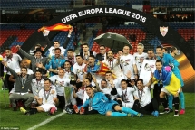 Không có đối thủ, Sevilla lần thứ 3 liên tiếp vô địch Europa League