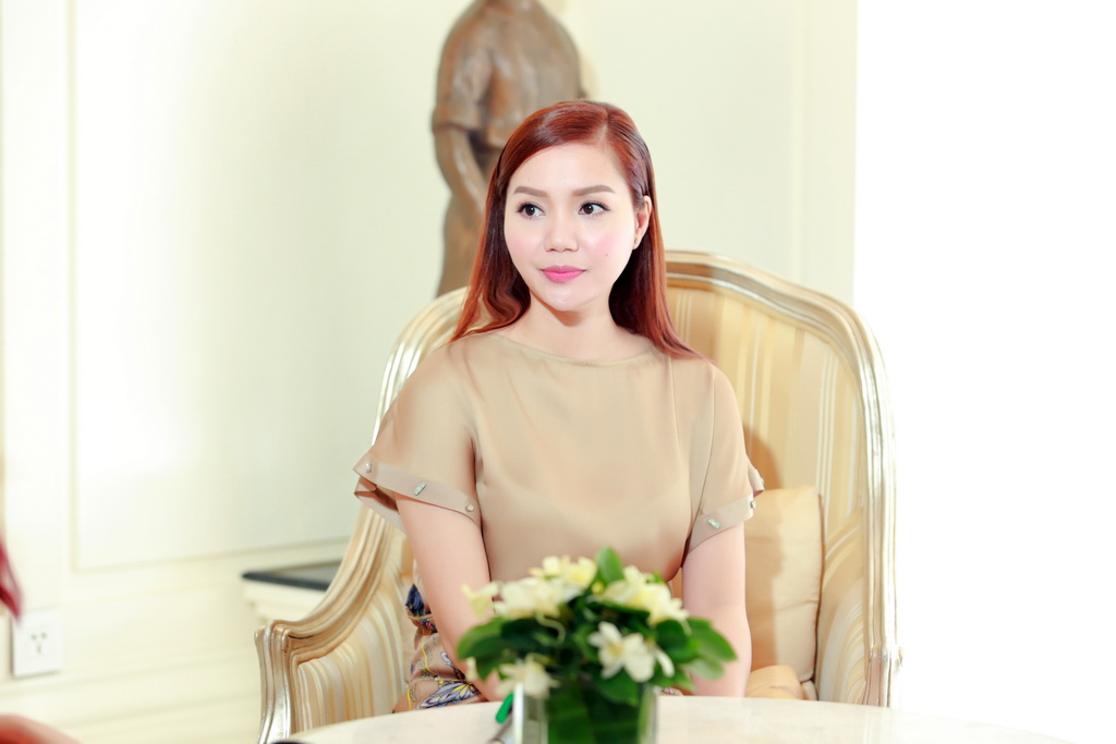 ngoc anh tai xuat sau thoi gian dai o an