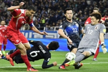 hlv ayman alhakim mang doi hinh manh nhat sang dau voi viet nam