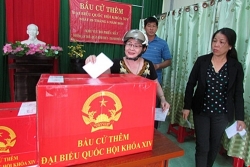 sang nay hon 500000 cu tri can tho di bau cu them