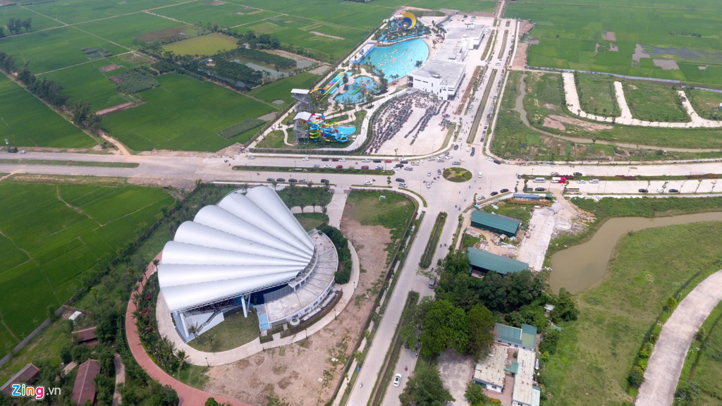 bien nhan tao lon nhat viet nam gay that vong ngay nghi le