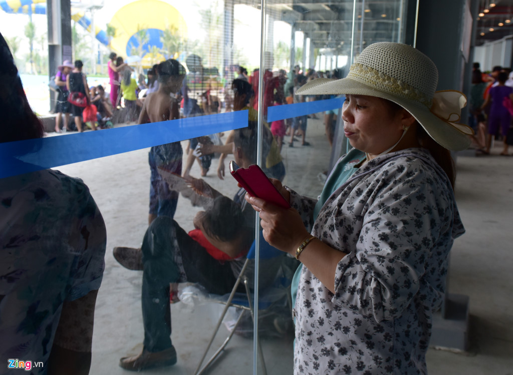 bien nhan tao lon nhat viet nam gay that vong ngay nghi le