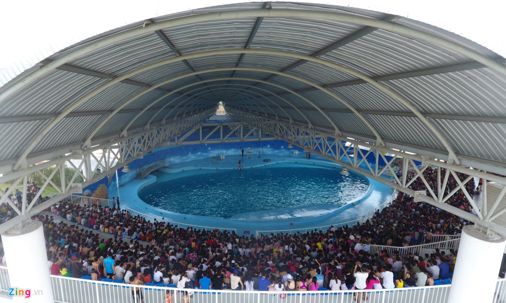 bien nhan tao lon nhat viet nam gay that vong ngay nghi le