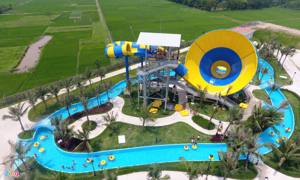 bien nhan tao lon nhat viet nam gay that vong ngay nghi le