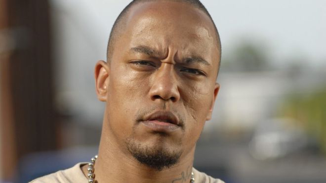 nhan vien fbi tron sang syria de cuoi khung bo is