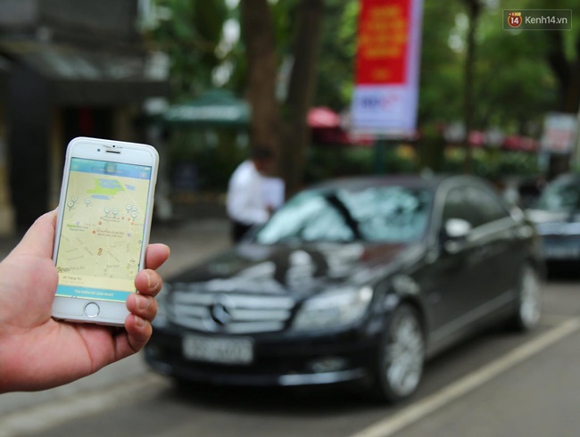 ha noi thi diem dich vu trong giu xe oto qua dien thoai di dong