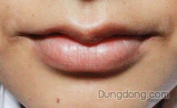 phu nu thai lan do xo di phau thuat tham my de co doi moi sung trau may man