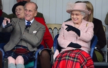 hoang than philip chong cua nu hoang elizabeth chinh thuc nghi huu o tuoi 95