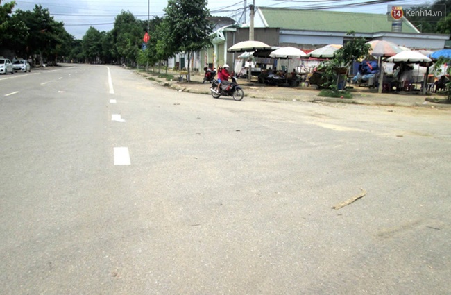 nghe an nam thanh nien nghi ngao da cam no ban 3 nguoi bi thuong giua duong