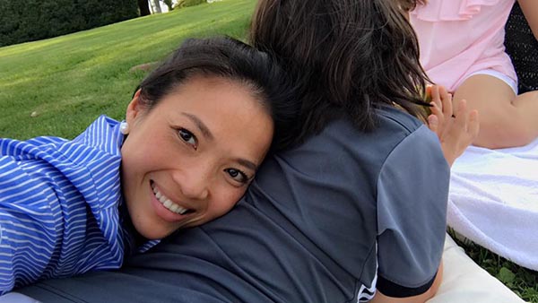 co gai lang choi bat can doi trong phim gai nhay gio ra sao