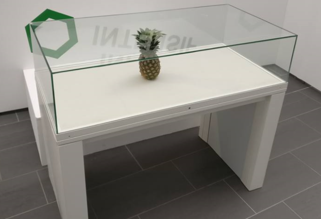 anh chang de qua dua trong phong trien lam nhung ca the gioi tuong nham la tac pham nghe thuat