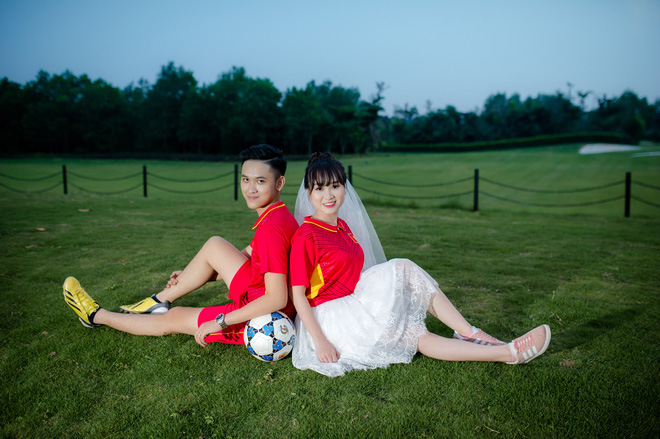 trang phuc khac la cua co dau chu re va bo anh cuoi 20 phut