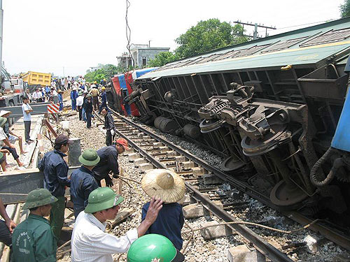 xu ly nghiem hanh vi mo duong ngang trai phep qua duong sat