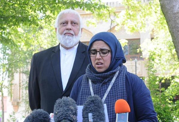 be gai 11 tuoi tu vong sau khi vi hat vang khoi be noi tai cong vien giai tri