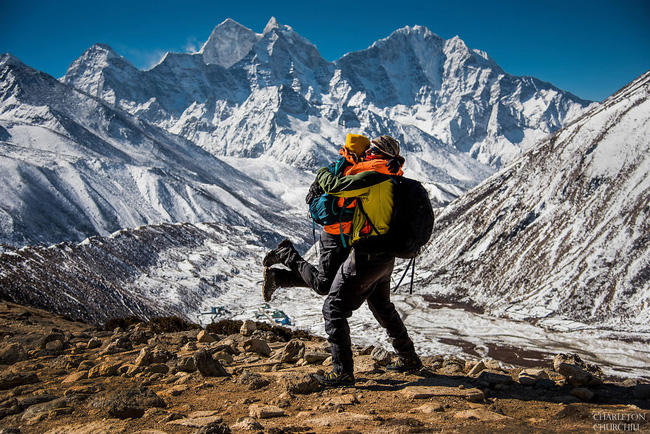 sau 3 tuan leo nui cap doi ket hon tren dinh everest va nhung buc anh cuoi cua ho that tuyet